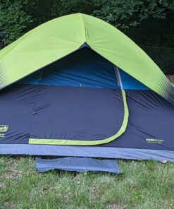 Coleman Dark Room Sundome Camping Tent, 4/6 Person Tent Blocks 90% of Sunlight and Keeps Inside Cool, Lightweight Tent for Camping Includes Rainfly, Carry Bag, and Easy Setup 4 Person 65 B1E1PqwPGxS