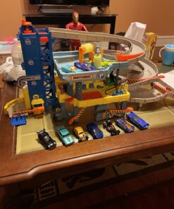 Hot Wheels Set of 10 1:64 Scale Toy Trucks and Cars for Kids and Collectors, Styles May Vary (Amazon Exclusive) 10-Pack 46 B1EpGX9rNS