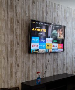 RoomMates RMK9050WP White Distressed Wood Peel and Stick Wallpaper Rustic Wood 54 B1LQeCENKkS