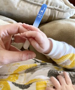 Baby Nail File, Safe Alternative for Nail Clippers, Must-Have Baby Essentials, Ideal Gift for Any Occasion Including Baby Shower, Blue - Baby Blue Giraffe 21 B1LSW8 1nzS