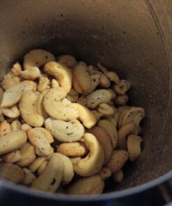 PLANTERS Deluxe Salted Whole Cashews, Party Snacks, Plant-Based Protein 18.25oz (1 Cannister) 1.14 Pound (Pack of 1) 44 B1Lvu3x9SsS