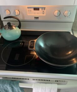 Lodge BOLD 14 Inch Seasoned Cast Iron Wok; Design-Forward Cookware 37 B1MmfTTG3YS