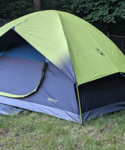 Coleman Dark Room Sundome Camping Tent, 4/6 Person Tent Blocks 90% of Sunlight and Keeps Inside Cool, Lightweight Tent for Camping Includes Rainfly, Carry Bag, and Easy Setup 4 Person 66 B1O04JglyhS
