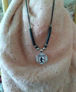 SpotlightJewels Baseball Necklace for Boys - Personalized baseball Gifts for Boys – Baseball Jewelry – Boys Baseball Pendants and Charms - Baseball Stuff and Accessories BASEBALL BATTER 32 B1O0VpG94vS
