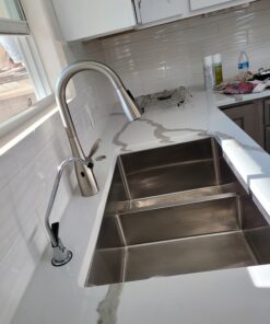 ZUHNE 32-Inch Stainless Steel Undermount Kitchen Sink Double Bowl 16 Gauge (60/40 Low Divide) 60/40 Low Divide 25 B1QITorFduS