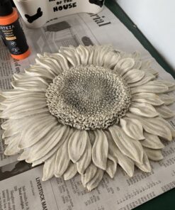 ARTEZA Outdoor Acrylic Paint Set, 20 Colours, 59 ml Bottles, with Storage Box, Rich Pigments, Multi-Surface Paints for Rock, Wood, Fabric, Leather, Paper, Crafts, Canvas and Wall Painting 20 x 59ml (2 fl oz) Outdoor 48 B1QW9 msNS