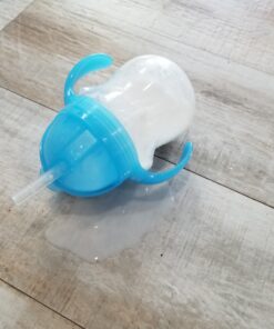 Munchkin® Any Angle™ Weighted Straw Trainer Cup with Click Lock™ Lid, 7 Ounce, Blue 1 Count (Pack of 1) 48 B1RLelv5n3S