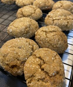 The Cookie Book: Decadent Bites for Every Occasion Paperback 36 B1TQt5fyEIS