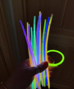 Glow Sticks Bulk Party Favors 100pk - 8" Glow in the Dark Party Supplies, Light Sticks for Neon Party Glow Necklaces and Bracelets for Kids or Adults 100 Pack 51 B1VPaYOM lS