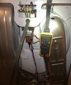 Fluke 117/323 Kit Multimeter and Clamp Meter Combo Kit For Residential And Commercial Electricians, AC/DC Voltage, AC Current 400 A, Includes Test Leads, TPAK And Carrying Case 29 B1X5l8iKsBS