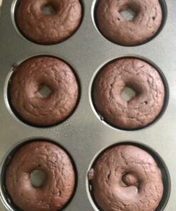 Wilton 6-Cavity Doughnut Baking Pan, Makes Individual Full-Sized 3 3/4" Donuts or Baked Treats, Non-Stick and Dishwasher Safe, Enjoy or Give as Gift, Metal (1 Pan) 1 Pack Wilton Nonstick 6-Cavity Donut Pan 43 B1aETSuNEoS