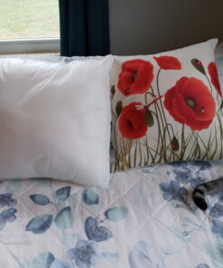 Foamily Throw Pillows Insert Set of 2 - 18 x 18 Insert For Decorative Pillow Covers - Made in USA - Bed and Couch Pillows Down Alternative 18x18 Inch (Pack of 2) 32 B1c2jXy5tBS