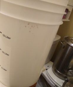 FastRack Fermentation Bucket Home Brewing Wine Fermenter 6.5 Gallon Fermenting Bucket with Lid 100% Food Grade-BPA Free Fermenting Bucket for Your Beer, Wine, Mead 27 B1cascrIzgS