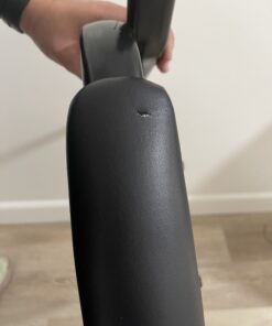 Amazon Basics Classic Faux Leather Office Desk Guest Chair with Metal Frame, Black, 27.4D x 23.6W x 35.8H in 37 B1esBApG9dS