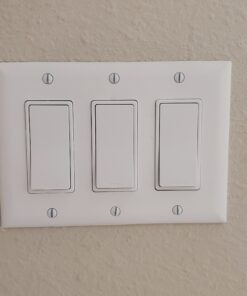 Lutron Claro 3 Gang Decorator/Rocker Wallplate, Gloss, White (1-Pack) | CW-3-WH 1 Pack 39 B1gnLmMoYzS