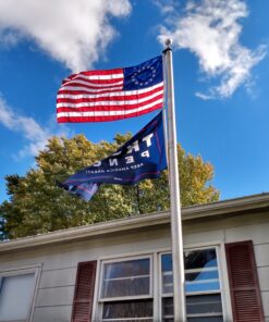 Made in USA Flags Co. - 13-Star Betsy Ross Flag Made in USA- All Weather American Flag with Fade-Resistant SolarMax Nylon, Embroidered Stars & Sewn Stripes - Premium Quality, Durable 3x5 ft Flag 29 B1hw2Z8QxSS