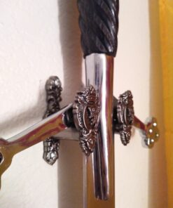 Rampant Lion Sword Hanger 32 B1iJd4sihRS