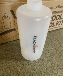 Blackstone 1542 Flat top Griddle Professional Grade Accessory Tool Kit (5 Pieces) 16 oz Bottle, Two Spatulas, Chopper/Scraper and One Cookbook-Perfect for Cooking Indoor or Outdoor, Multicolor 38 B1ivH6f5IDS