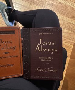 Jesus Calling, Large Text Brown Leathersoft, with full Scriptures: Enjoying Peace in His Presence (a 365-day Devotional) Imitation Leather 28 B1qKOCpDYnS