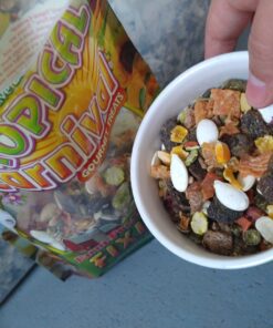 F.M. Brown's Tropical Carnival, Farm Fresh Fixins Treats for Rabbits, Guinea Pigs, Hamsters, Rats, Mice, and Other Small Animals, Healthy Mix of Fruits, Veggies, Seeds, and Hay, 10 oz 14 B1wYMGkmXFS