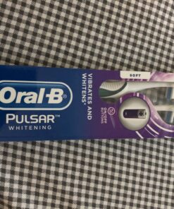 Oral-B Pulsar 3D White Pulsar Battery Toothbrush, Soft, 2 Count (Colors May Vary) 2 Count (Pack of 1) 31 C14JWIOHpOS