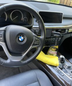 Meguiar’s Quik Interior Detailer - This Non-Greasy Formula Cleans and Protects All Interior Surfaces - Easy Cleaning and Interior Detailer - 16 Oz Quik Detailer Cleaner 37 C14LJGANieS