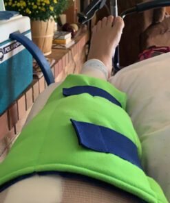 Brownmed - Polar Ice Knee Wrap - Reusable Ice Knee Wrap to Support Knee Injury - Cold Therapy Compression Wrap with Ice Pack - Flexible Leg & Knee Cold Pack Wrap - Standard Standard (Pack of 1) 22 C1GghYP7XzS