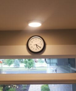 La Crosse Technology WT-3102B 10-Inch WWVB Self-set Analog Wall Clock and automatic DST reset,Black/silver Black 37 C1GmbU1PPOS