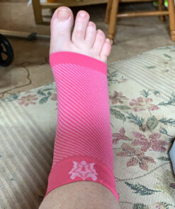 Bitly Plantar Fasciitis Socks (1 Pair) Premium Ankle Support foot Compression Sleeve (Small, Pink) Small 1 11 C1RCx1VFuyS