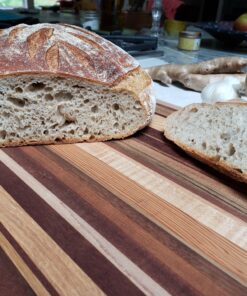 SOURDOUGH - THE ULTIMATE GUIDE TO MAKING SOURDOUGH BREAD /ANGLAIS 29 C1S66lal2mS