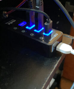 USB 3.0 Hub, atolla 4 Ports Super Speed USB 3 Hub Splitter with On Off Switch with 1 USB Charging Port (Cable Length 2 Feet, No AC Adapter) (4-Port hub) 47 C1UsnpROyhS