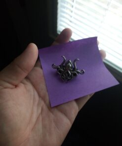 Pinsanity H.P. Lovecraft Cthulhu Lapel Pin 25 C1YmuIUEaCS