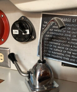 Valterra - RP800 Rocket Hand Pump for RV, Camper Holding Tank Faucet Pump - Chrome 31 C1YtN27BDQS