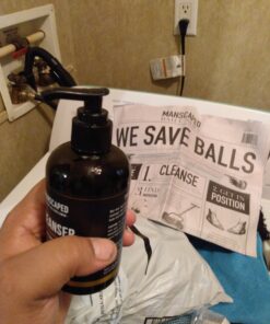 MANSCAPED® Crop Essentials, Male Care Hygiene Bundle, Includes Refined™ Body Wash, Preserver™ Moisturizing Ball Deodorant, Reviver™ Toner and Disposable Shaving Magic Mat™ 24 C1bWdShDnwS