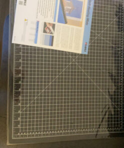 Dahle Vantage 10672 Self-Healing Cutting Mat, 18"x24", 1/2" Grid, 5 Layers for Max Healing, Perfect for Crafts & Sewing, Black 18" x 24" 47 C1fWUuoVxlS