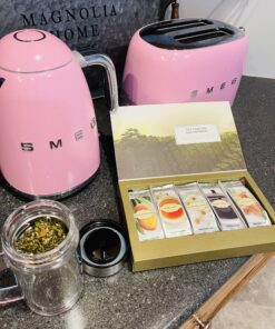 Tea Forte Single Steeps Loose Leaf Tea Sampler, Assorted Variety Box, Single Serve Pouches (Assorted - Tea Tasting), 15 Count (Pack of 1) 31 C1k8xV dAS