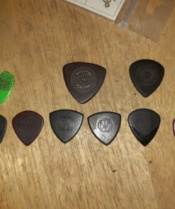 Primetone Triangle Smooth 3 Pack Guitar Picks 1.5mm 14 C1oVT3LtRUS