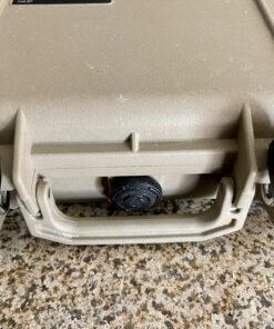 Master Lock Covered Aluminum Padlock with Key, Black, 4 count (Pack of 1) 4 count (Pack of 1) 36 C1vYayPUM9S