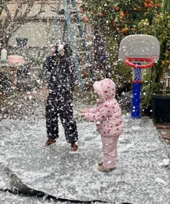 Froggy's Flakes Snow Machine Fluid, Extra Dry Formula Snow Fluid with 30 Feet Float/Drop, 1 Gallon 20 C1wlZlaFOIS