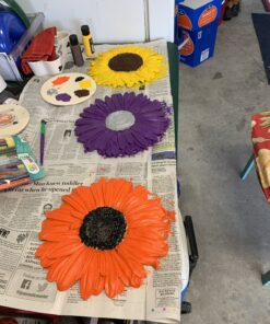 ARTEZA Outdoor Acrylic Paint Set, 20 Colours, 59 ml Bottles, with Storage Box, Rich Pigments, Multi-Surface Paints for Rock, Wood, Fabric, Leather, Paper, Crafts, Canvas and Wall Painting 20 x 59ml (2 fl oz) Outdoor 49 C1zDcWVaQgS