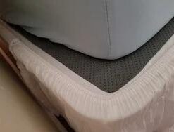 Biscaynebay Wrap Around Bed Skirts for Queen Beds 15" Drop, Ivory Adjustable Elastic Dust Ruffles Easy Fit Wrinkle & Fade Resistant Silky Luxurious Fabric Machine Washable Queen-15" Drop 34 21UUNI78rYL