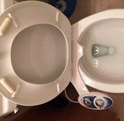 Danco 10062 Universal Bumper, for Use with Toilet Seats, Rubber, 1 Pack, White 44 312RFpByQ3L