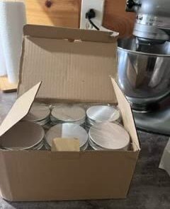 JOYWENG 24 Pack (2 Oz/60ml) Screw Top Round Aluminum Tin Cans, Metal Tin Storage Jar Containers with Screw Cap for Lip Balm, Cosmetic, Candles, Salve, Make Up, Eye Shadow, Powder, Tea 31 31J2B4xwZ L