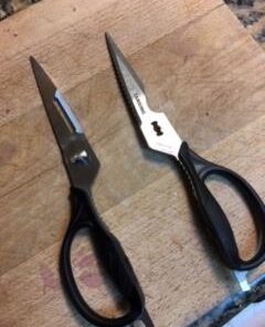 Kitchen Shears, TANSUNG Kitchen Scissors Heavy Duty Dishwasher Safe Food Scissors, Multipurpose Scissors Stainless Steel Kitchen Scissors for Chicken, Poultry, Vegetables, Meat, Fish, Herbs, BBQ Black 48 31Tj8ke6eWL