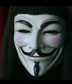 NEVLANTII V for Vendetta Guy Fawkes Mask Quality Anonymous Mask Halloween Costume Hackers Mask Cosplay Party Mask One Size 42 31f6UqX4gqL