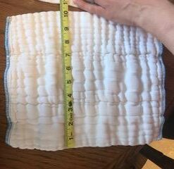 OsoCozy Prefolds Unbleached Cloth Baby Diapers, Size 1 (7-15 lbs), 6 Pack, Soft, Absorbent and Durable 100% Natural Cotton 40 31m6j4xlvL