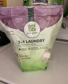 Grab Green 3-in-1 Laundry Detergent Pods, 60 Count, Lavender Vanilla Scent, Plant and Mineral Based, Superior Cleaning Power, Stain Remover, Brightens Clothes 60 Count (Pack of 1) 28 31ndMRsNgwL