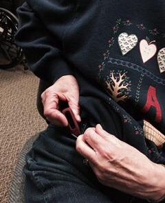 Fitbit One Wireless Activity Plus Sleep Tracker, Burgundy 68 31sy2hvZEiL