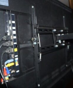 Mount-It! Articulating TV Wall Mount Corner Bracket, VESA 400 x 400 Compatible, Stable Dual Arm Full Motion, Swivel, Tilt Fits 32, 37, 40, 42, 47, 50 Inch TVs, 115 Lbs Capacity with HDMI Cable Black 37 41 BLvRGfEL