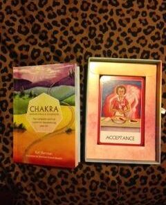 Chakra Wisdom Oracle Cards: The Complete Spiritual Toolkit for Transforming Your Life 25 410vkHj3NbL